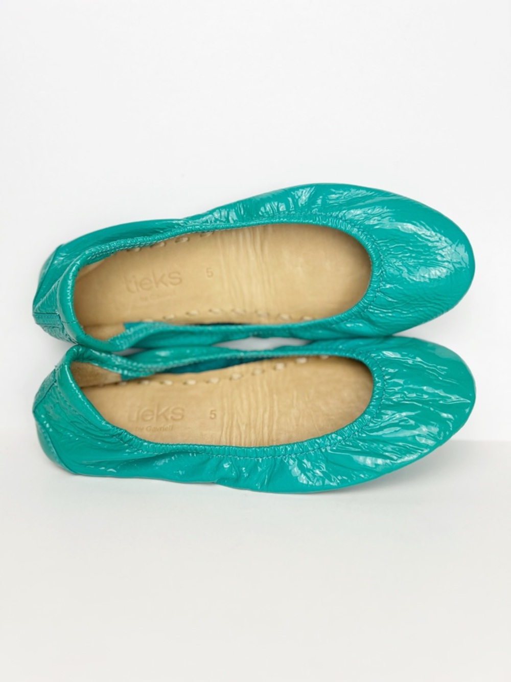 Tieks Turquoise Patent Leather Ballet Flats Size 5 - Picture 10 of 11